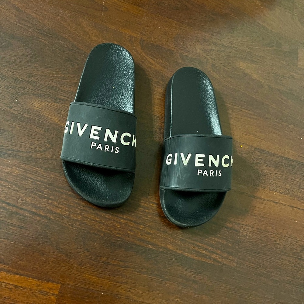 Big Kids Givenchy slides